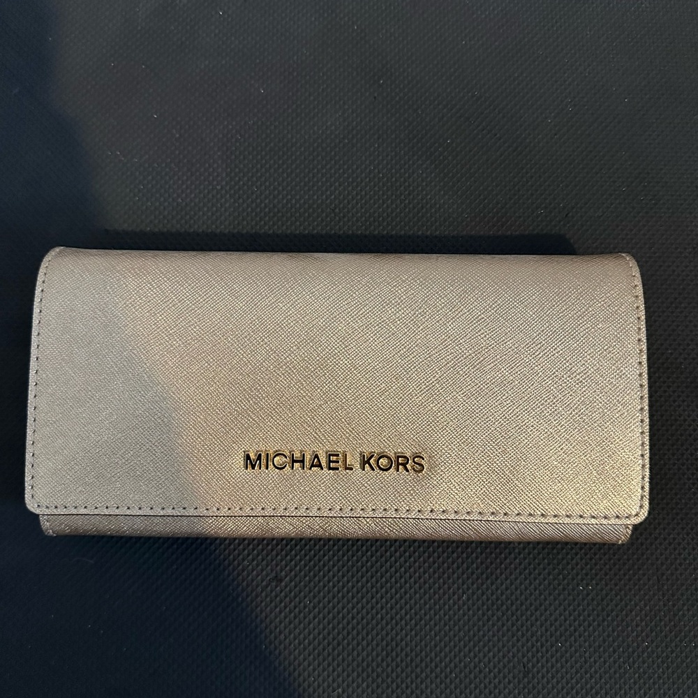 Michael Kors Metallic Gold Wallet